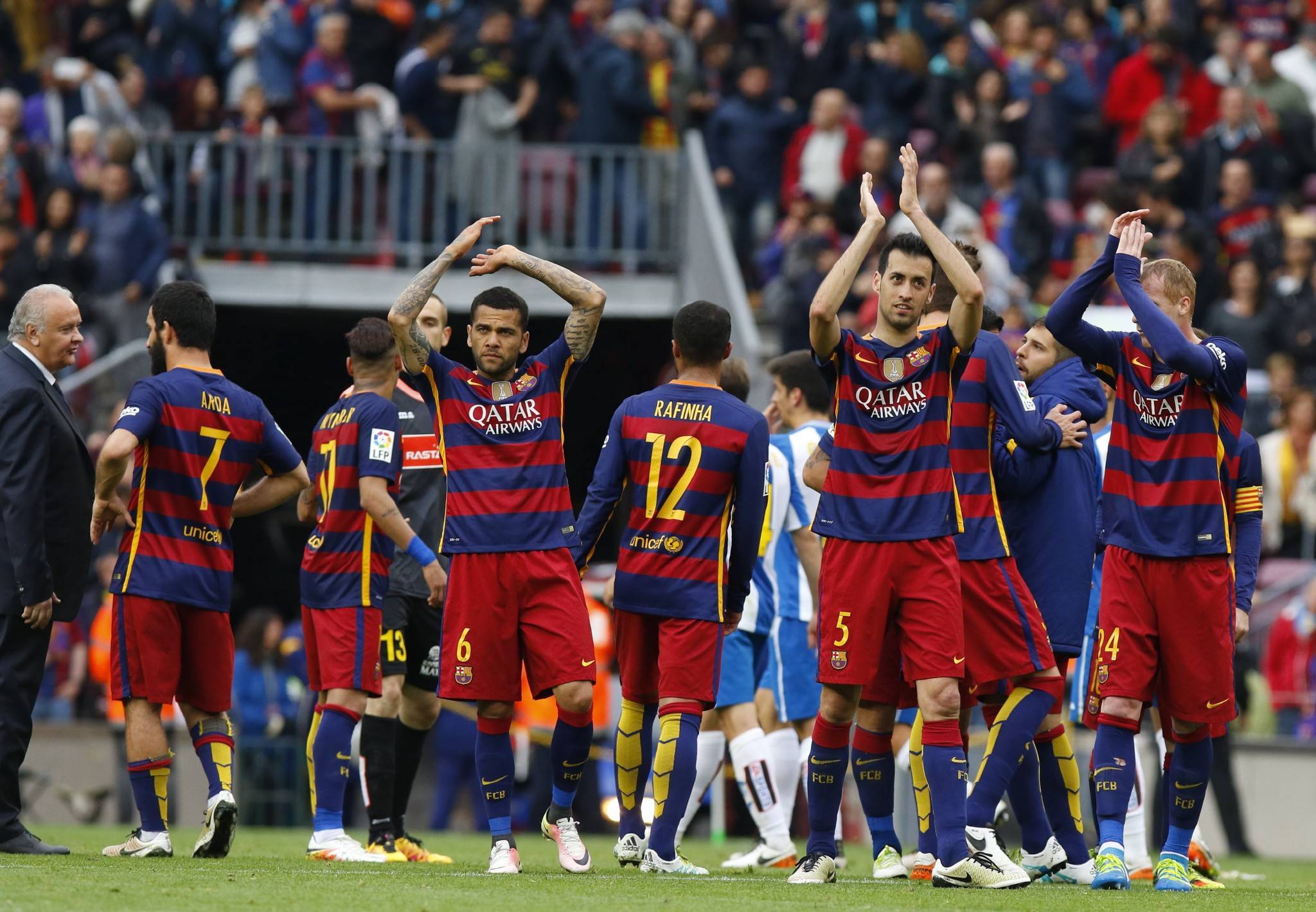 爱游戏网站-巴塞罗那大胜马洛卡，赢得全场欢呼的简单介绍