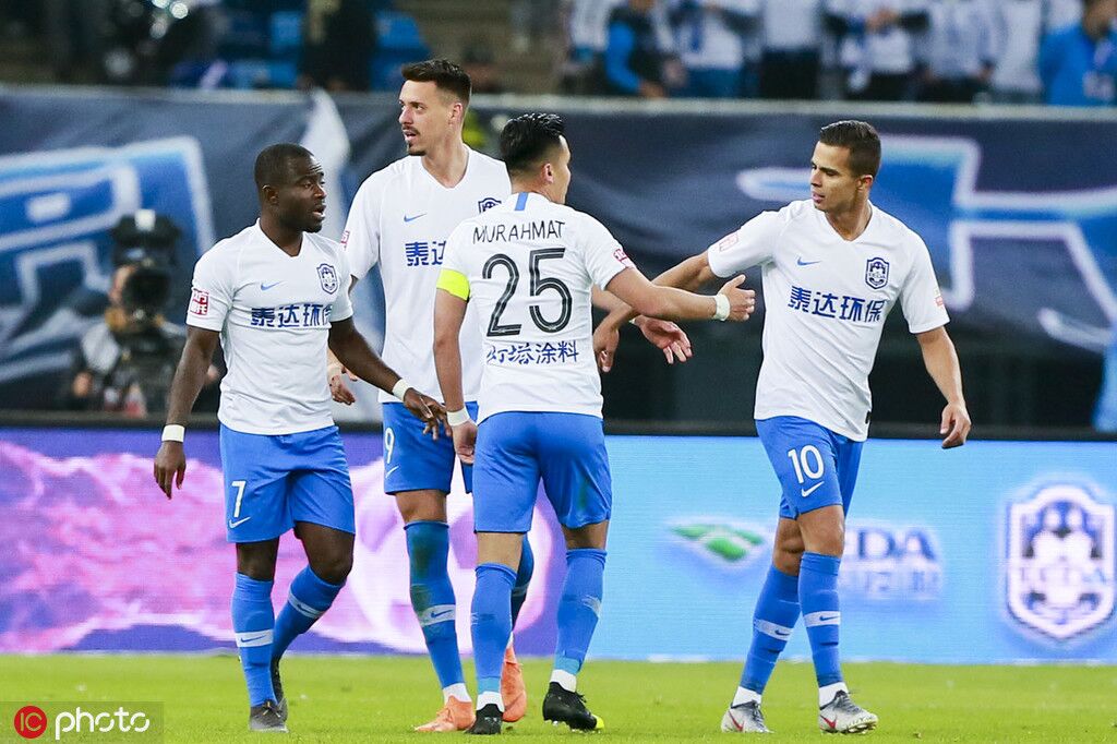 上港客场战平泰达,保持不败 上港客场战平泰达,保持不败