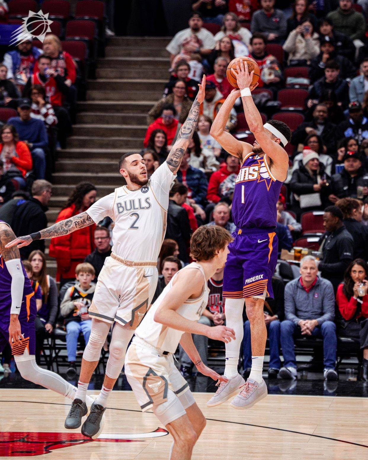 爱游戏官网入口-公牛力克老鹰，拉文爆发带队取胜