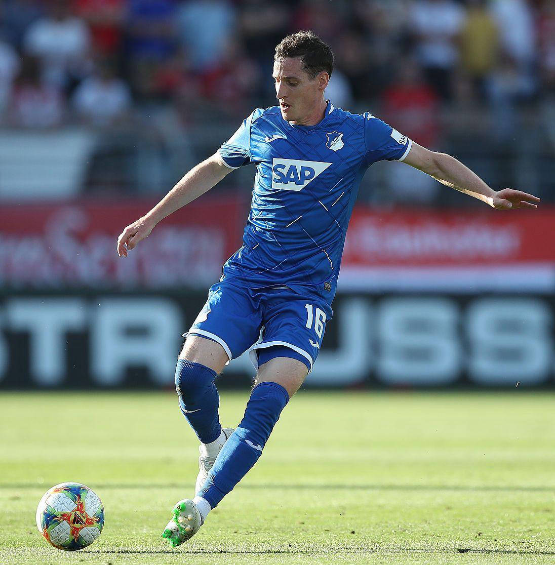 霍芬海姆主场不败，奏响胜利序曲的简单介绍